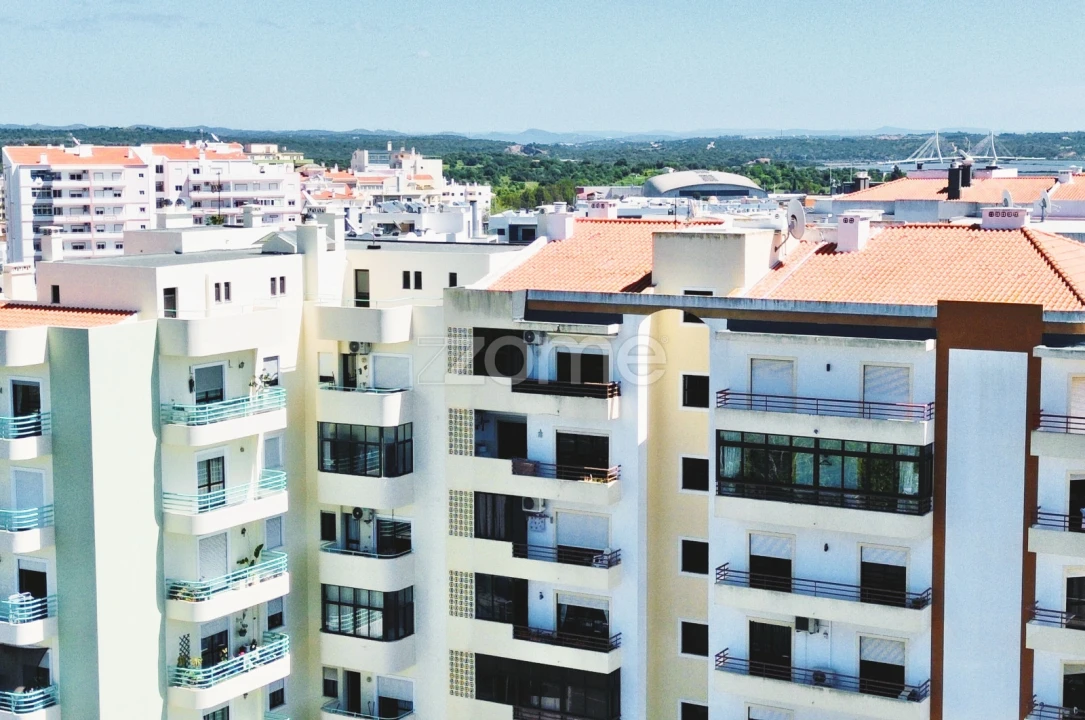 Apartamento T3 para Venda em Portimão Foto 24