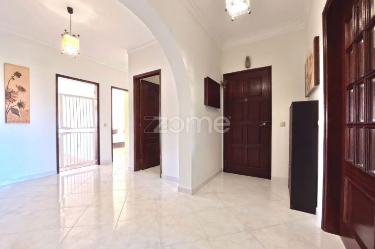 Apartamento T3 para Venda em Portimão Foto 3