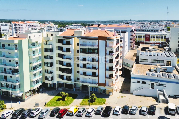 Apartamento T3 para Venda em Portimão Foto 23