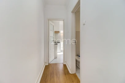 Apartamento T2 para Arrendamento em Arroios