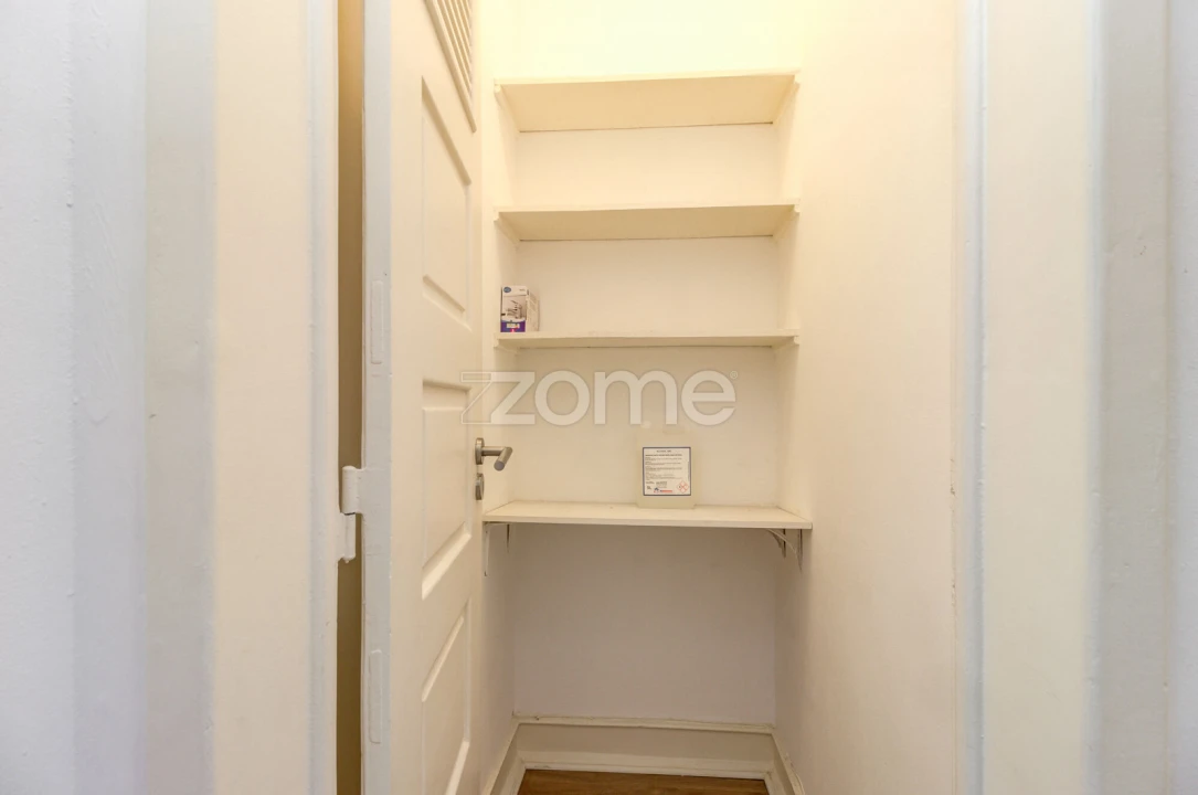 Apartamento T2 para Arrendamento em Arroios Foto 9