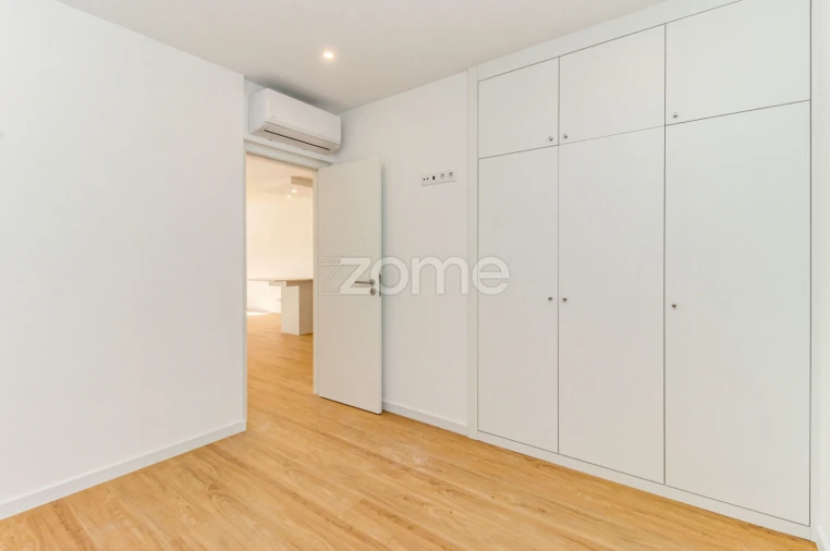 Apartamento T1 para Arrendamento em Agualva e Mira-Sintra Foto 14