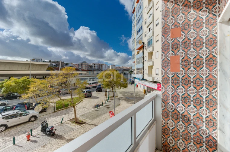 Apartamento T1 para Arrendamento em Agualva e Mira-Sintra Foto 17