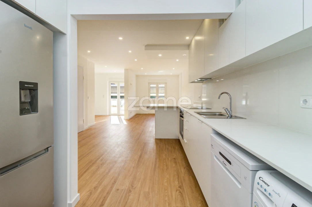 Apartamento T1 para Arrendamento em Agualva e Mira-Sintra Foto 10