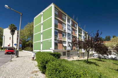 Apartamento T2 para Venda em Benfica