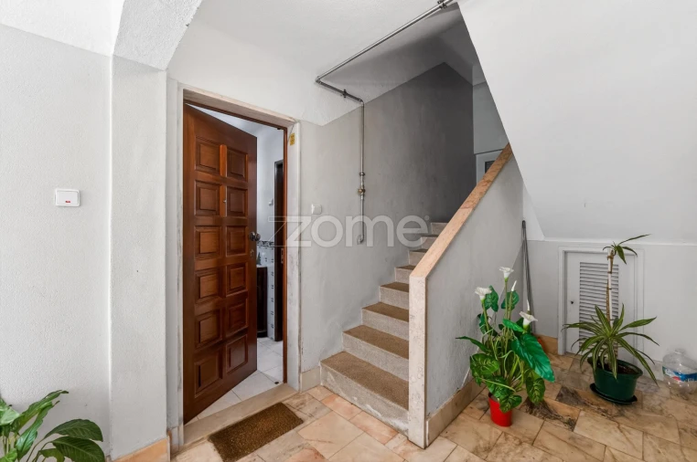 Apartamento T2 para Venda em Benfica Foto 18
