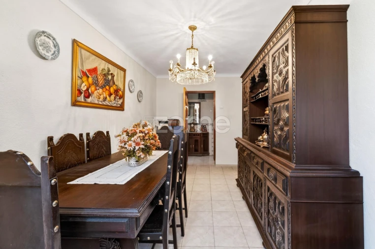 Apartamento T2 para Venda em Benfica Foto 6