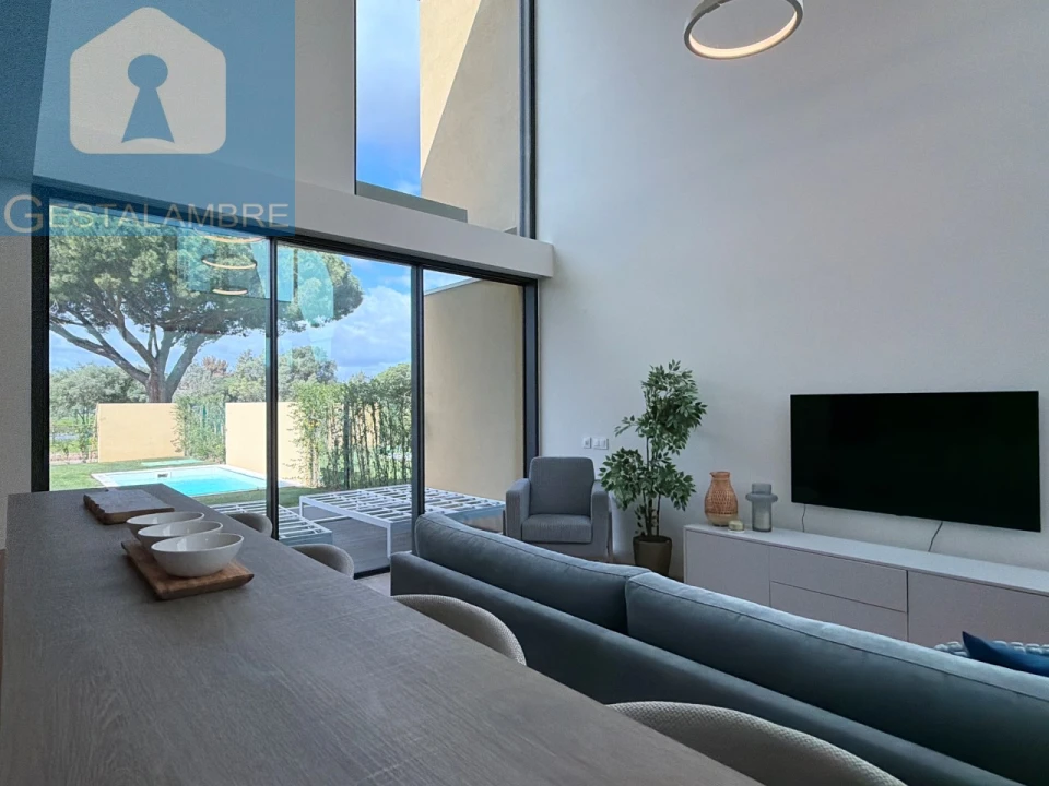 Moradia T2 para Venda em Quarteira Foto 19