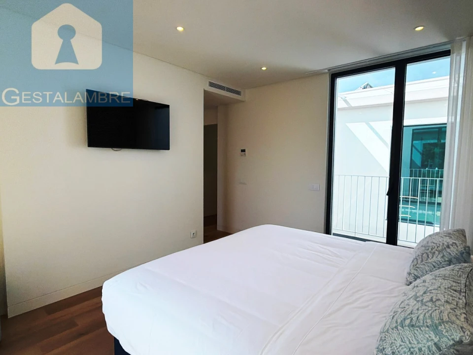 Moradia T2 para Venda em Quarteira Foto 36