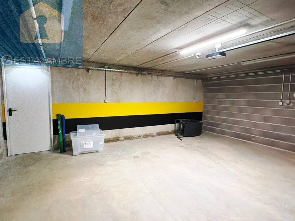 Moradia T2 para Venda em Quarteira Foto 48