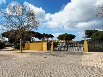 Moradia T2 para Venda em Quarteira