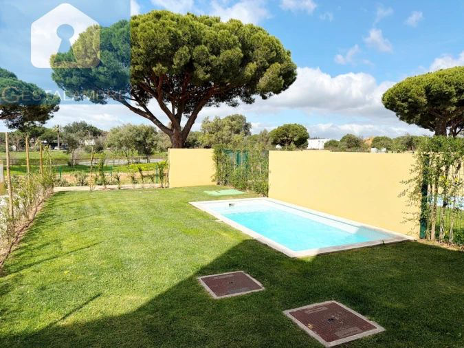 Moradia T2 para Venda em Quarteira Foto 30