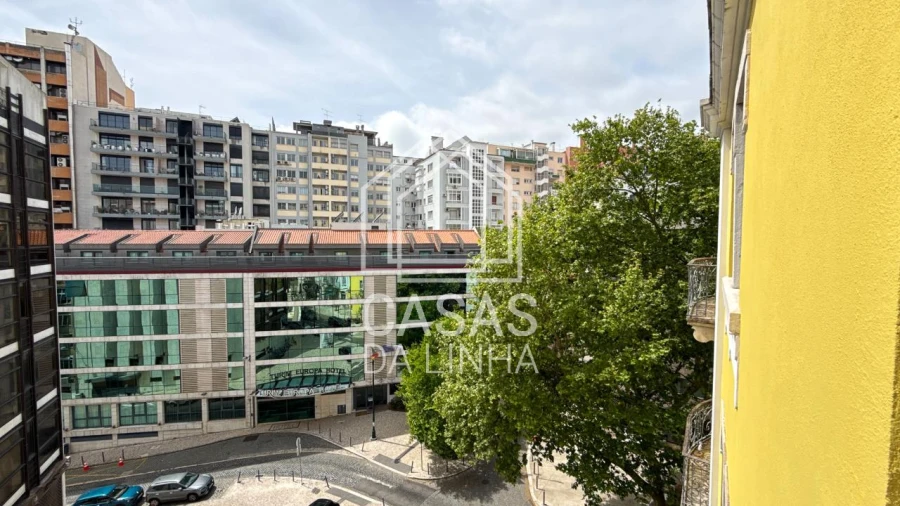 Apartamento T1 para Arrendamento em Avenidas Novas Foto 3