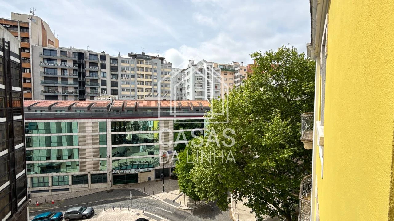 Apartamento T1 para Arrendamento em Avenidas Novas Foto 3