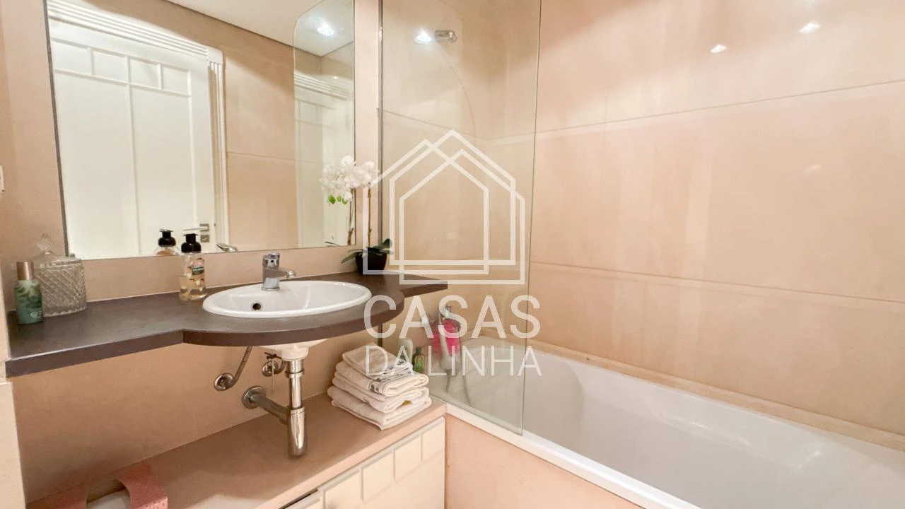 Apartamento T1 para Arrendamento em Avenidas Novas Foto 9