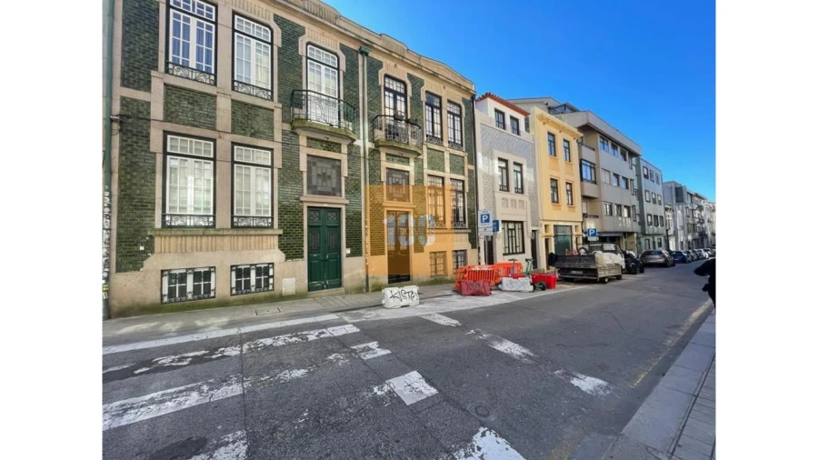 Apartamento T1 para Arrendamento em Cedofeita, Santo Ildefonso, Sé, Miragaia, São Nicolau e Vitória Foto 12