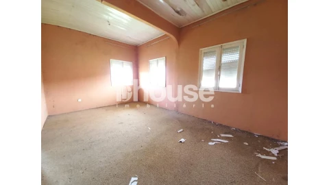 Moradia T3 para Venda em São Pedro de Veiga de Lila