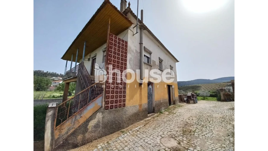 Moradia T3 para Venda em São Pedro de Veiga de Lila Foto 6