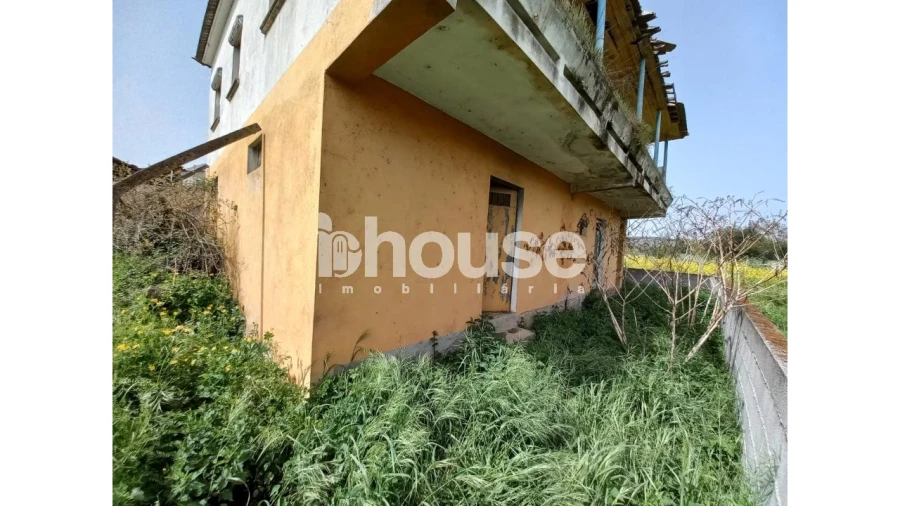 Moradia T3 para Venda em São Pedro de Veiga de Lila Foto 9