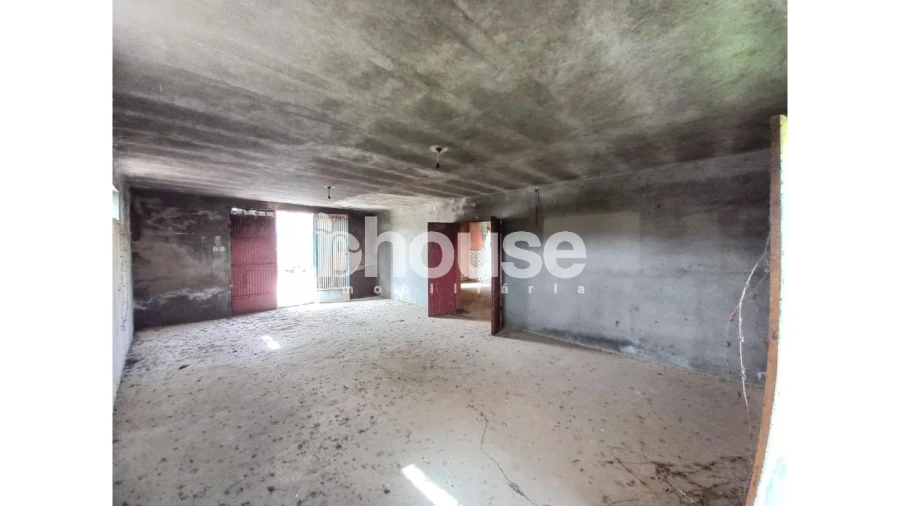 Moradia T3 para Venda em São Pedro de Veiga de Lila Foto 13