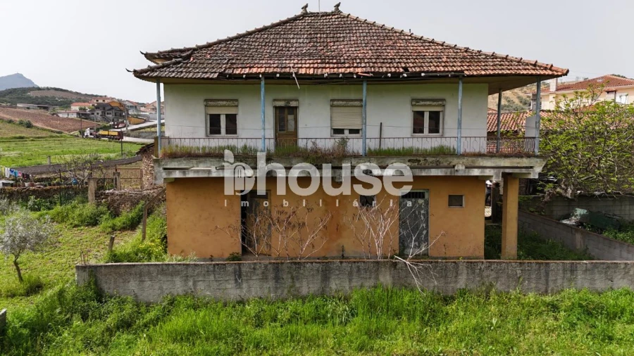 Moradia T3 para Venda em São Pedro de Veiga de Lila Foto 36
