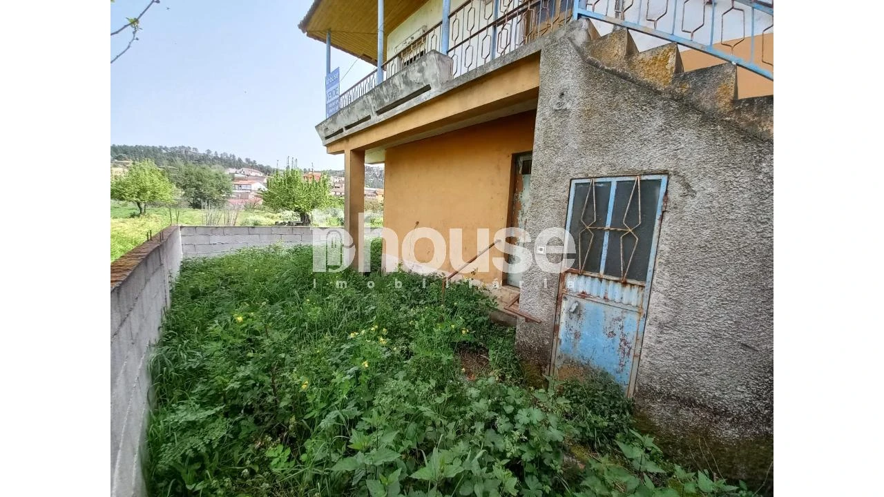 Moradia T3 para Venda em São Pedro de Veiga de Lila Foto 8