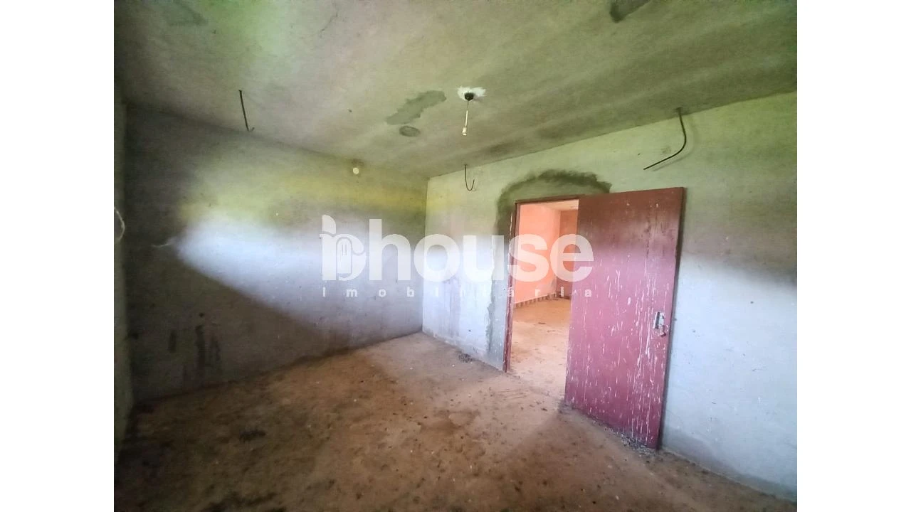 Moradia T3 para Venda em São Pedro de Veiga de Lila Foto 17