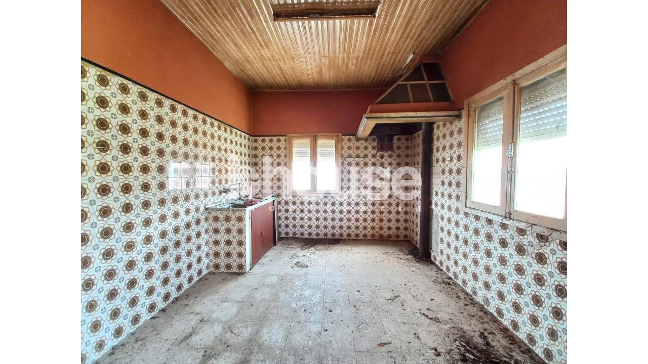 Moradia T3 para Venda em São Pedro de Veiga de Lila Foto 19