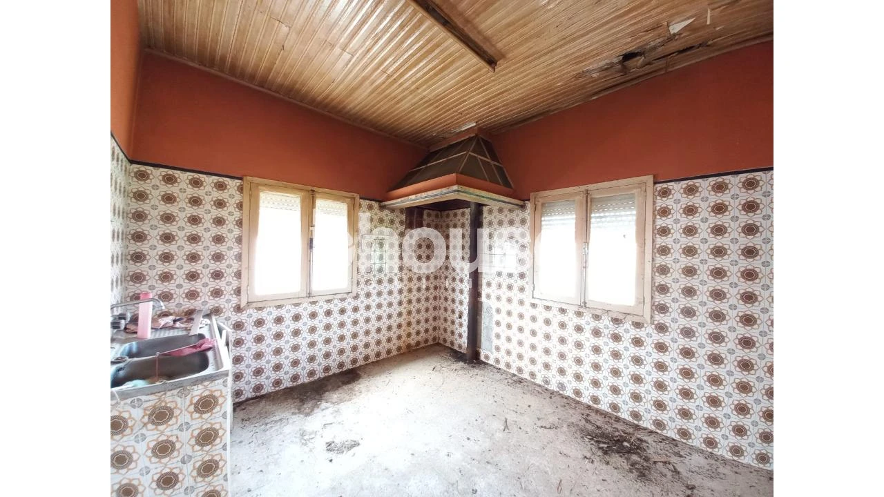 Moradia T3 para Venda em São Pedro de Veiga de Lila Foto 21