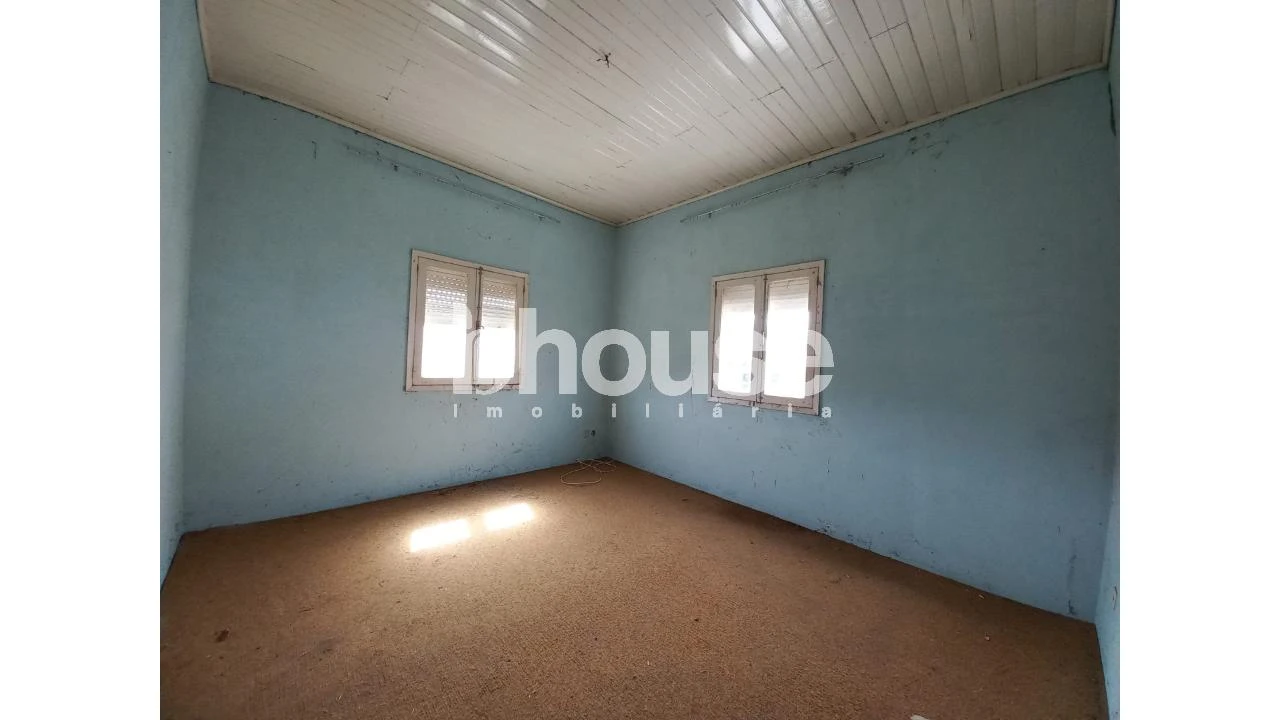 Moradia T3 para Venda em São Pedro de Veiga de Lila Foto 27