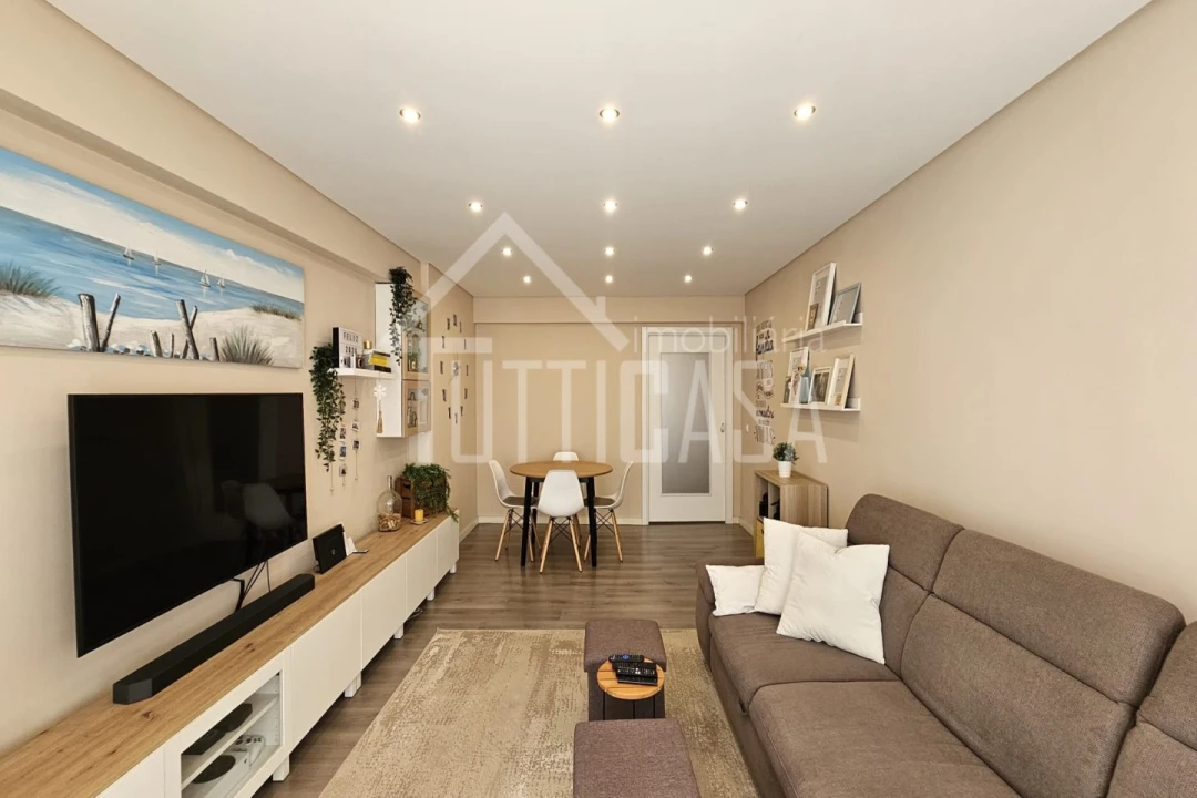 Apartamento T3 para Venda em Massamá e Monte Abraão Foto 7