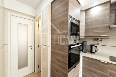 Apartamento T3 para Venda em Massamá e Monte Abraão