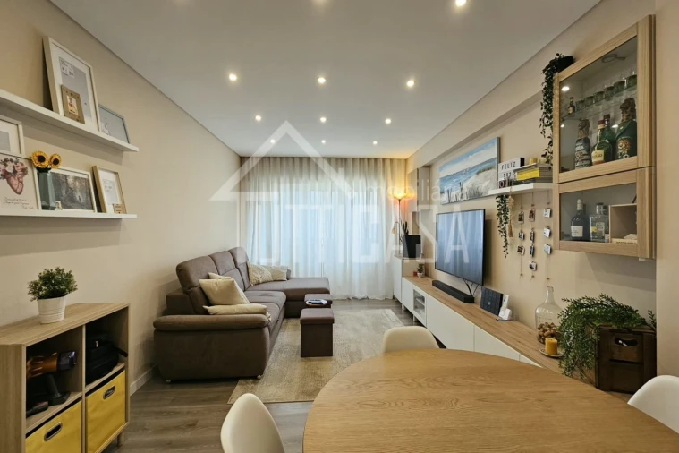 Apartamento T3 para Venda em Massamá e Monte Abraão Foto 5