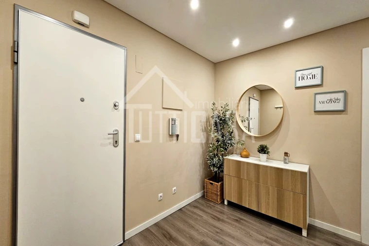 Apartamento T3 para Venda em Massamá e Monte Abraão Foto 2