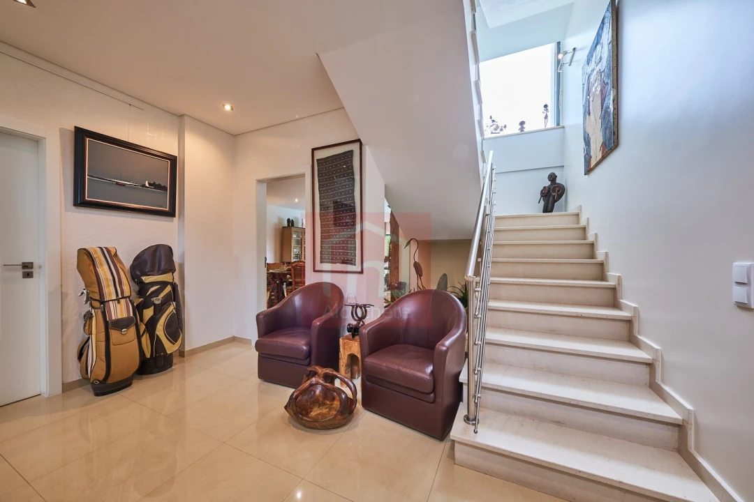 Moradia T4 para Venda em São Francisco Foto 2