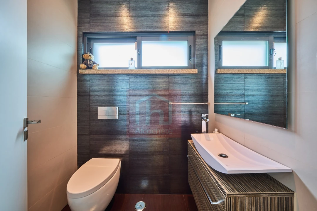 Moradia T4 para Venda em São Francisco Foto 6