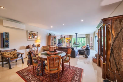 Moradia T4 para Venda em São Francisco