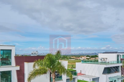 Moradia T4 para Venda em São Francisco