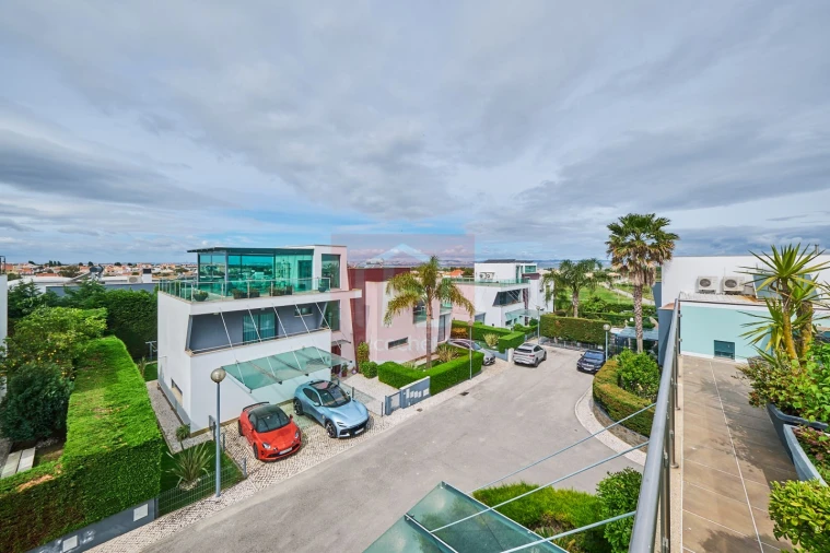 Moradia T4 para Venda em São Francisco Foto 56