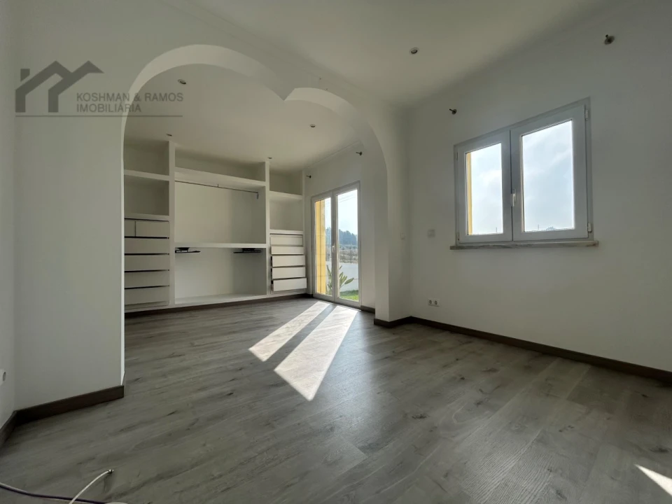 Moradia T3 para Venda em A dos Cunhados e Maceira Foto 14