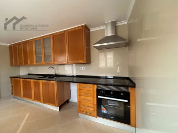 Moradia T3 para Venda em A dos Cunhados e Maceira