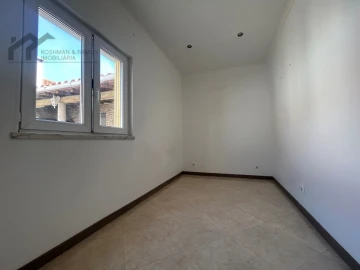 Moradia T3 para Venda em A dos Cunhados e Maceira