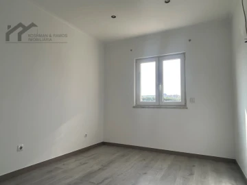 Moradia T3 para Venda em A dos Cunhados e Maceira