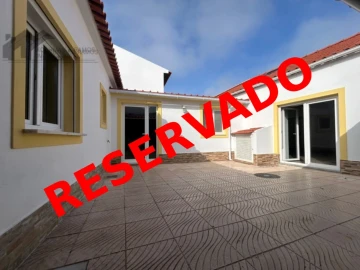 Moradia T3 para Venda em A dos Cunhados e Maceira