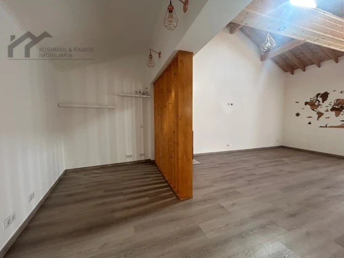 Moradia T3 para Venda em A dos Cunhados e Maceira Foto 5