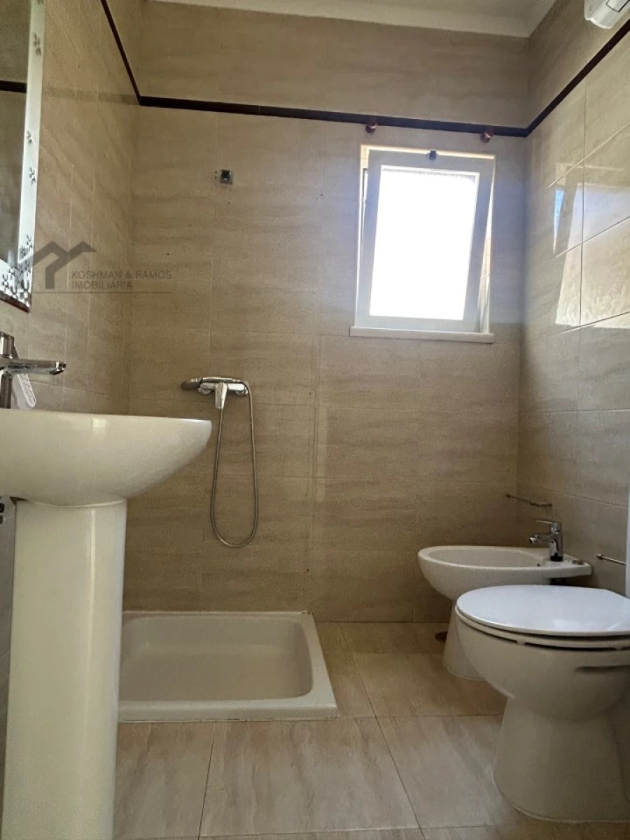 Moradia T3 para Venda em A dos Cunhados e Maceira Foto 27