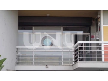 Loja para Venda em Algés, Linda-A-Velha e Cruz Quebrada-Dafundo