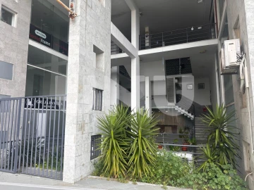 Loja para Arrendamento em Algés, Linda-A-Velha e Cruz Quebrada-Dafundo