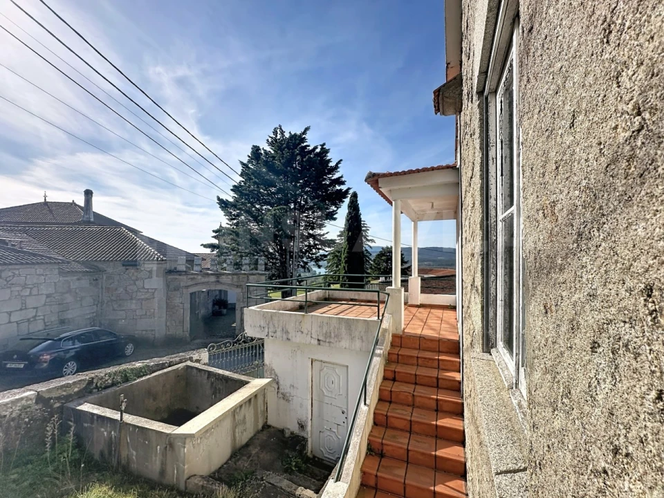 Moradia T3 para Venda em Gondarem Foto 29