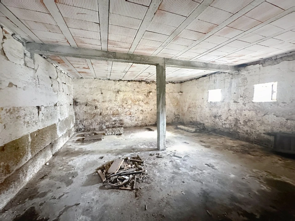 Moradia T3 para Venda em Gondarem Foto 24